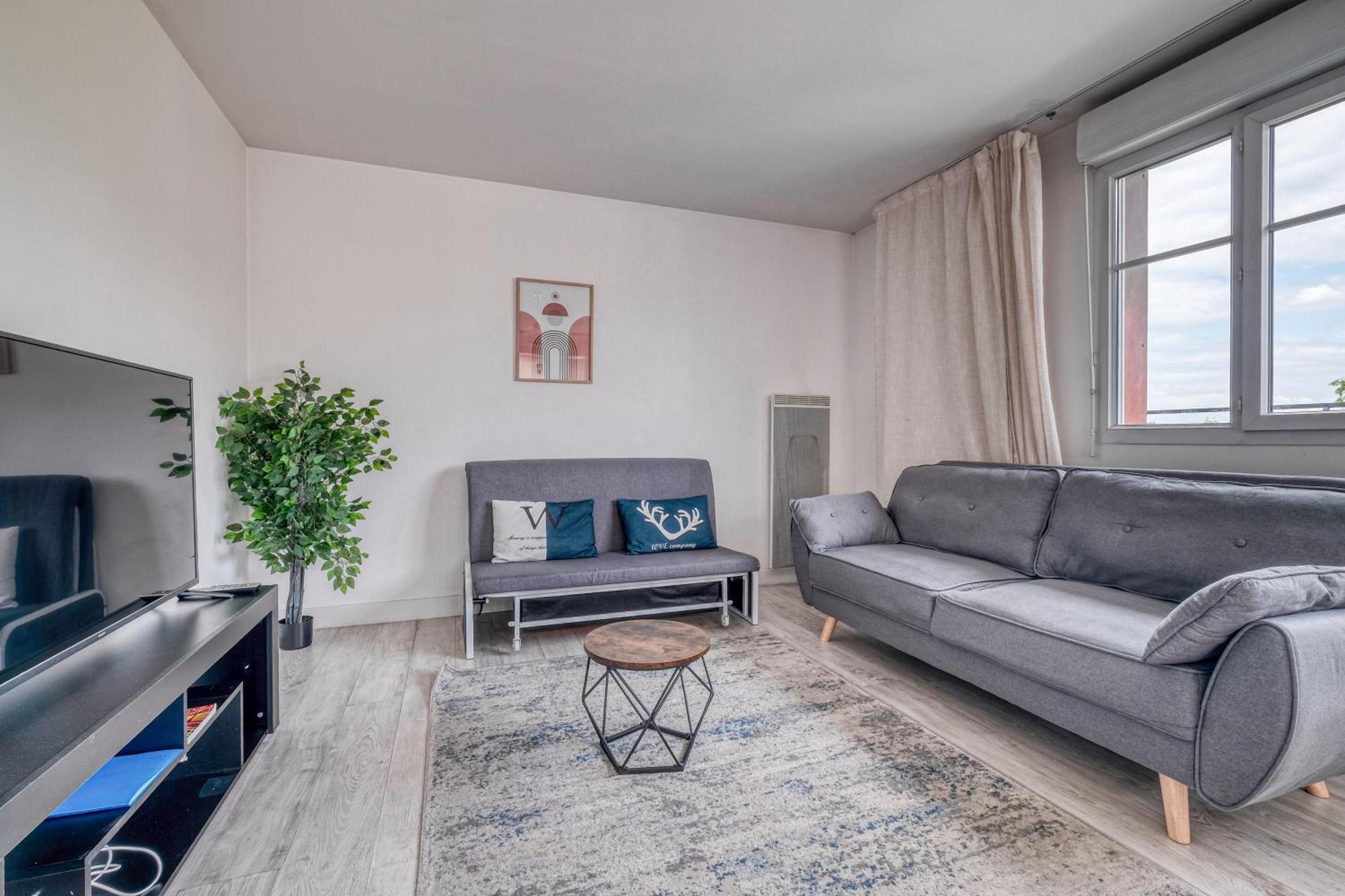Appartement Family Terrasse 6-7Pers Proche Disney Et Gare Монтеврен Экстерьер фото