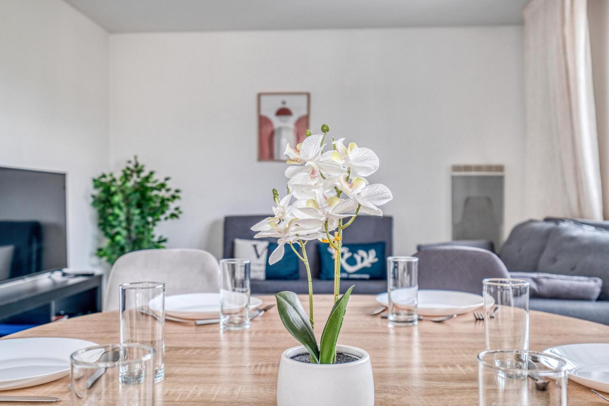 Appartement Family Terrasse 6-7Pers Proche Disney Et Gare Монтеврен Экстерьер фото